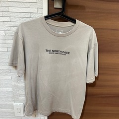 ノースフェイスTシャツ