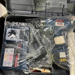 未使用　充電ドリルドライバーの画像