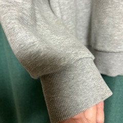 TOMMY JEANSトレーナーの画像