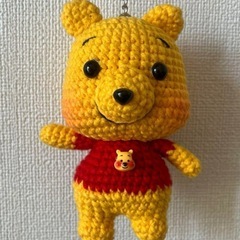 プーさんあみぐるみキーホルダー付き