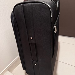 無料 スーツケース 大　約90Lの画像