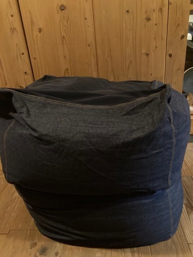 無印良品　体にフィットするソファ　ネイビー　デニム地　ビーズクッション　　