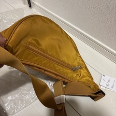 新品　ショルダーバッグの画像