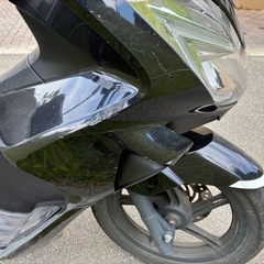 pcx カウル一式　黒　JF56の画像