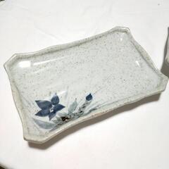 🐤四角い皿 和皿の画像