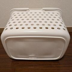 洗濯かご　白の画像