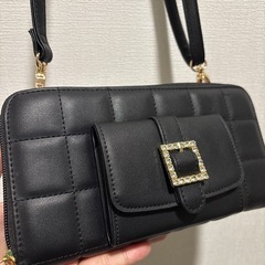 財布　ショルダーバッグの画像