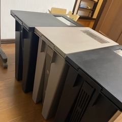 【受け渡し決定】踏むと開くゴミ箱三点セットの画像