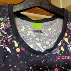 アディダス　女性用　Ｔシャツの画像