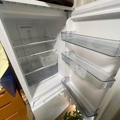 SHARP 冷蔵庫の画像