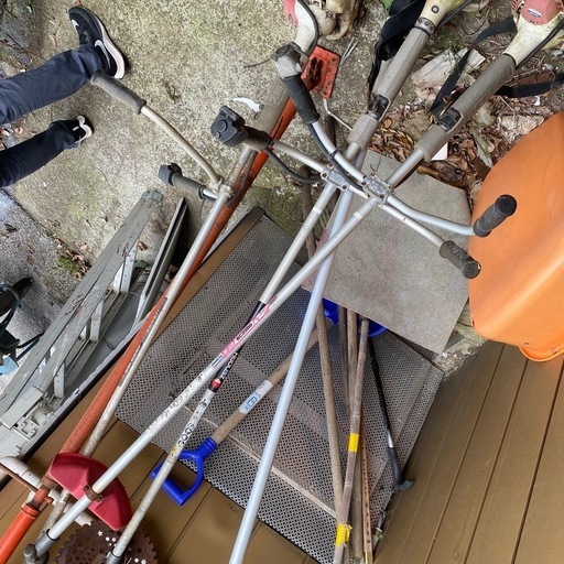 ゼノア草刈機3台