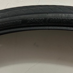 ブリヂストンディスタンザタフ　タイヤ　700✖️28C クロスバイク等の画像