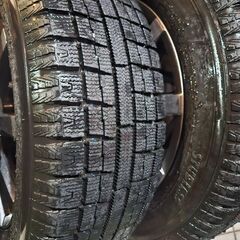 フルセット 205/60R16 ホイールとタイヤの画像