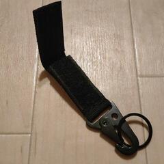 【新品】ベルクロ カラビナ モールシステム 2個セット キーリング付きの画像