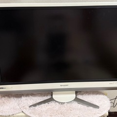 SHARP AQUOS 42型テレビ