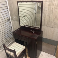 化粧台、ドレッサー