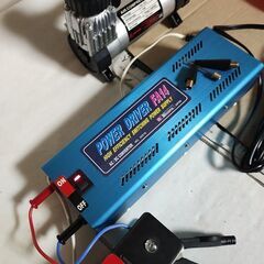 DC１２V電源エアー コンプレッサー 安定化電源付きの画像