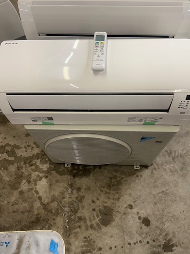 DAIKIN ルームエアコン F25VTES-W 2018 8畳
