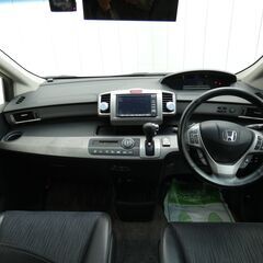 ■478★ホンダ　フリードハイブリッド　ジャストセレクション★メモリーナビ★フルセグ★Bカメ★ドラレコ★ETC★純正AW★★自社ローン★金利無し★通過率９０％★車体だけ販売できる★来店不要で買える★リモート商談できる★神奈川県厚木市発★業者なので安心★カスタムも車検もできます★の画像