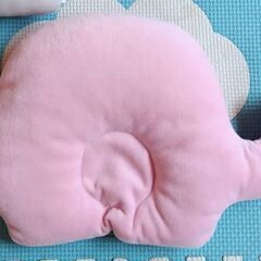 【100円】ベビーまくら　ゾウさん　ピンクの画像