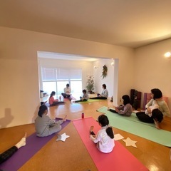 Yoga+プラス ベビーからミドル⭐︎シニア参加者募集の画像