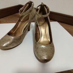 ヒール　パンプス　パーティー