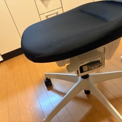 ゲーミングチェアの画像