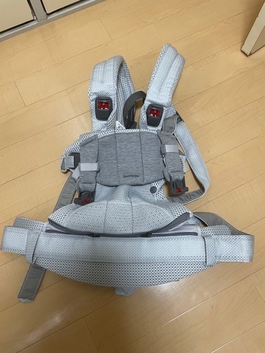 試着のみ使用。お気軽にお問合せください。ベビービョルンハーモニー　抱っこ紐　