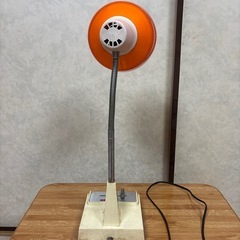 【無料・昭和レトロ】卓上スタンドライト 蛍光灯 通電OK／汚れあり 古道具・撮影小物に！ の画像
