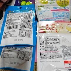 お菓子13点詰め合わせ　ジュルル　忍者めし鋼　の画像