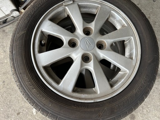 (受け渡し者決まりました)サマータイヤ155/65R14 ダイハツ純正ホイール タイヤバリ山 4本セット