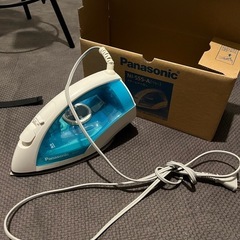 スチームアイロン（Panasonic）