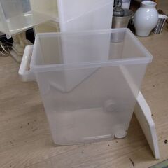 極上美品　米びつ　多目的収納の画像