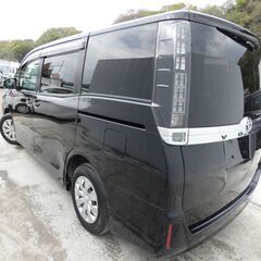 ■875★トヨタ　ヴォクシー　XCパッケージ（平成26年）★SDナビ★フルセグ★Bカメ★ETC★自社ローン★金利無し★通過率９０％★車体だけ販売できる★来店不要で買える★リモート商談できる★神奈川県厚木市発★業者なので安心★カスタムも車検もできます★の画像