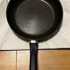 サーモスのフライパン