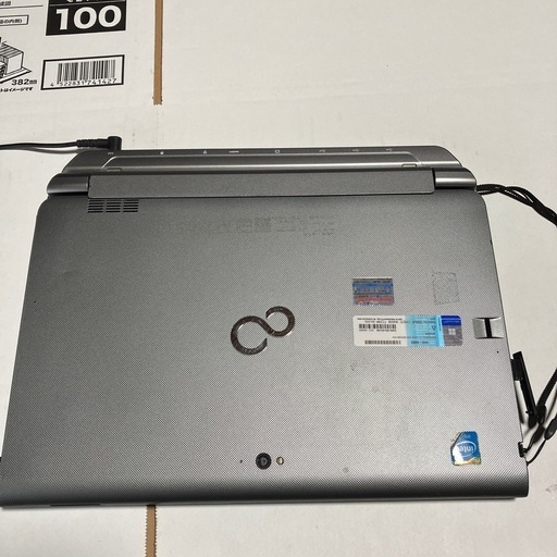 パソコン FUJITSUarrow stabpc Windows11 core i5SSD