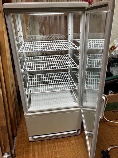 4面ガラス冷蔵ショーケース