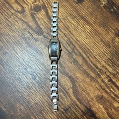 FOLLI FOLLIE 腕時計の画像