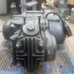 希少！モトラエンジン中古。欠品あります。 (ほんちゃん) 姪浜の