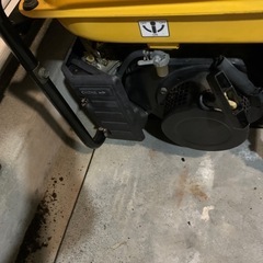 SUZUKI ポータブル発電機 SV2300の画像