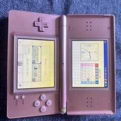 ニンテンドーDS ライト　ソフト4本付きの画像