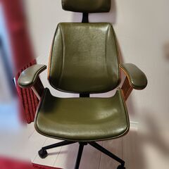 オリーブグリーン オフィスチェア ヘッドレスト付き