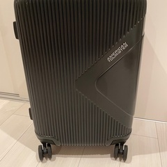 AMERICAN TOURISTERスーツケース