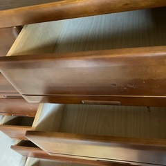 【引き取り限定】木製タンス　9引き出し　昭和レトロの画像