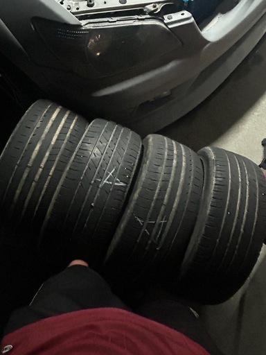 215/45R17  中古タイヤ 4本