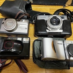 ジャンク】コンパクトデジカメ まとめて7台セット - メルカリ