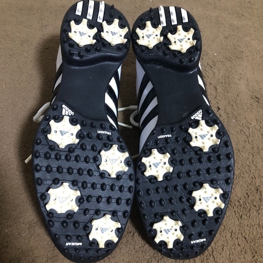 美品 アディダス adidas ゴルフシューズ スパイクシューズ 22.5センチ レディース 女性 女子 未使用に近いレベルの良品　