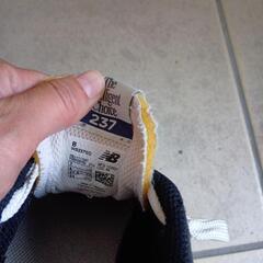 ニューバランス スニーカーの画像