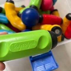 トイローヤル　マグネット　ブロック　知育玩具の画像