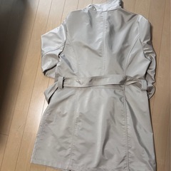 【新品】春物コート　L Lの画像